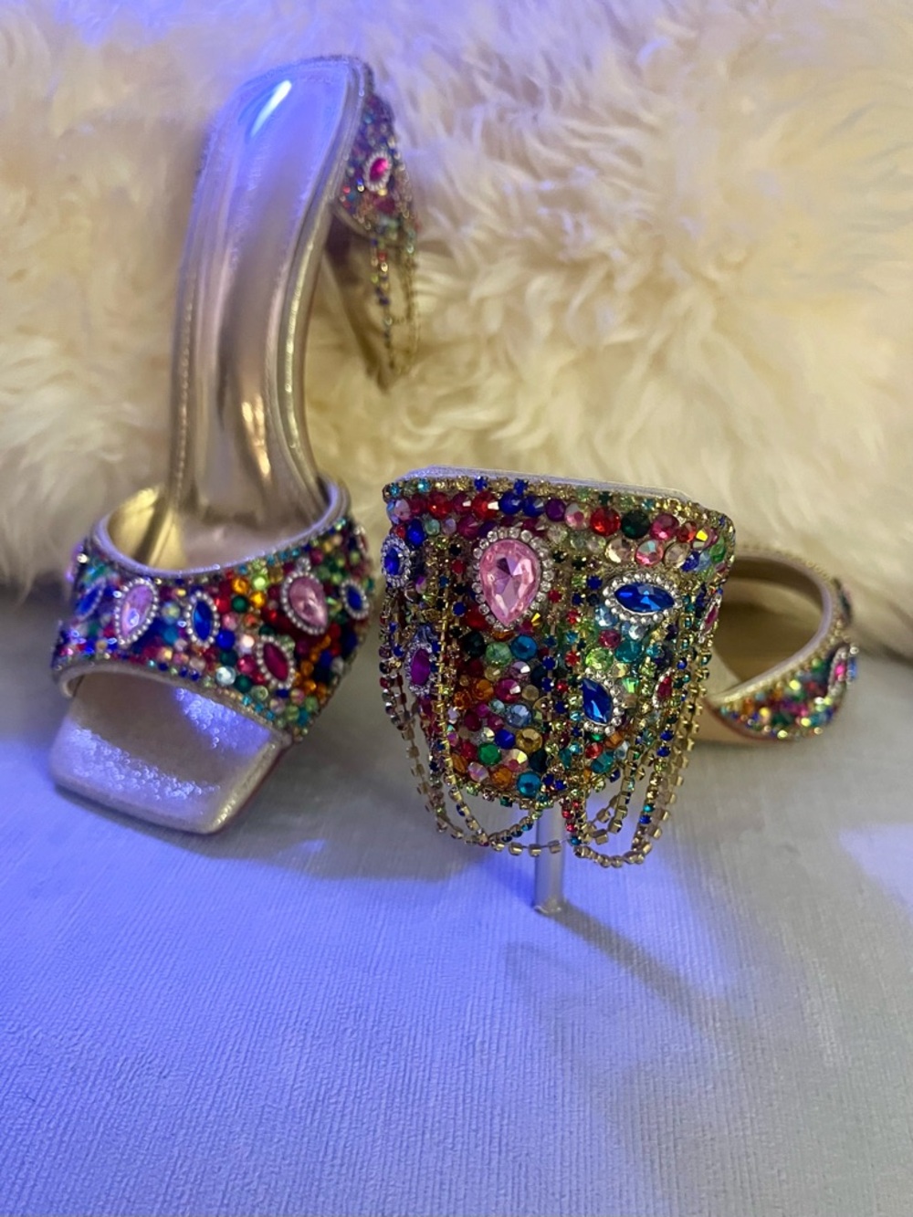Azalea Wang Gold Crystal-Embellished Women's High Heel Sandals - Picture 7 of 13